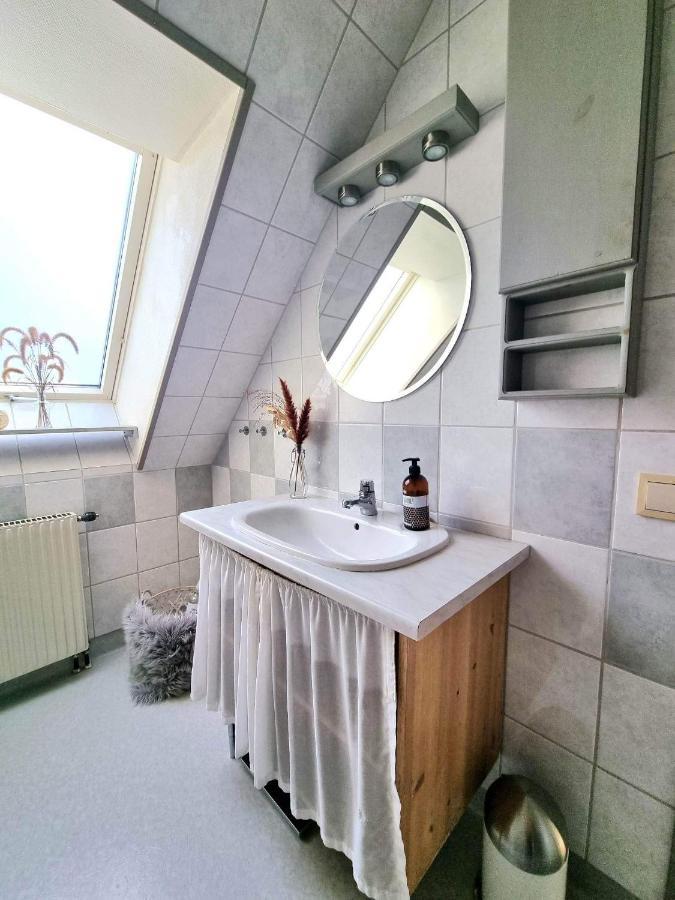 Hus I Lugnt Omrade, 15 Min Fran Oerebro Villa Vintrosa Dış mekan fotoğraf